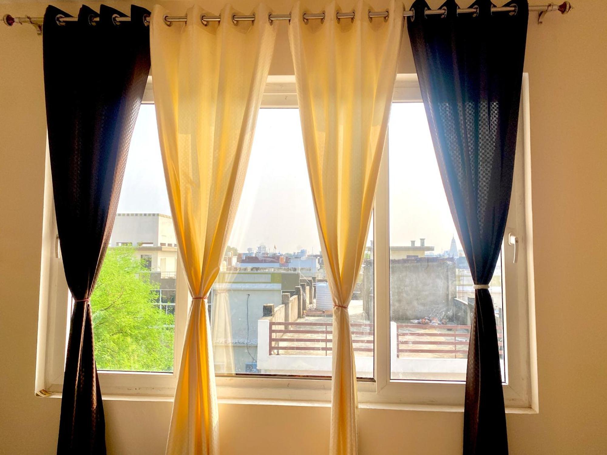 Ramalayam Inn Ayodhya Экстерьер фото